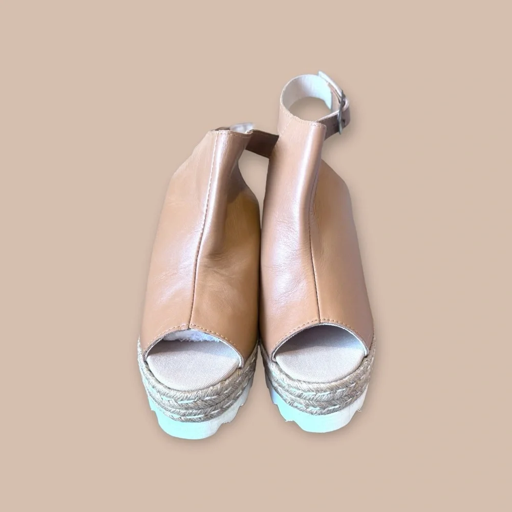 S.O.N.A.L.I. Tan Leather Espadrille‎ wedge sandals. Size 40 NWT